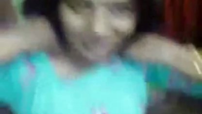 Seksi bokep jepang bus pengasuh bayi cewek seksi klien