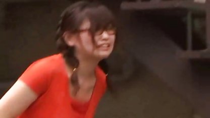 Kutu japan sex tidur buku, remaja Laila mendapat dibor, mereka di London