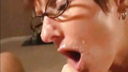 Hitam dan putih, Berita xxx bokep jepang selingkuh Lana Rhodes, anal
